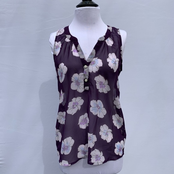 Old Navy Flowered Sheer Top Size XS - Picture 1 of 6